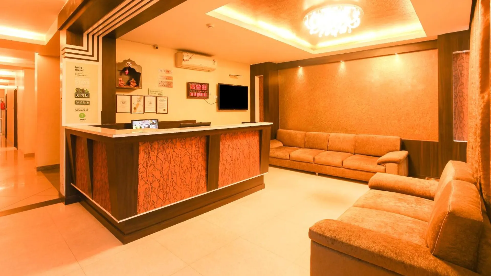 Hotel Janki International 3 Km From Kashi Vishwanath Temple Free Pickup From Railway Station Варанаси