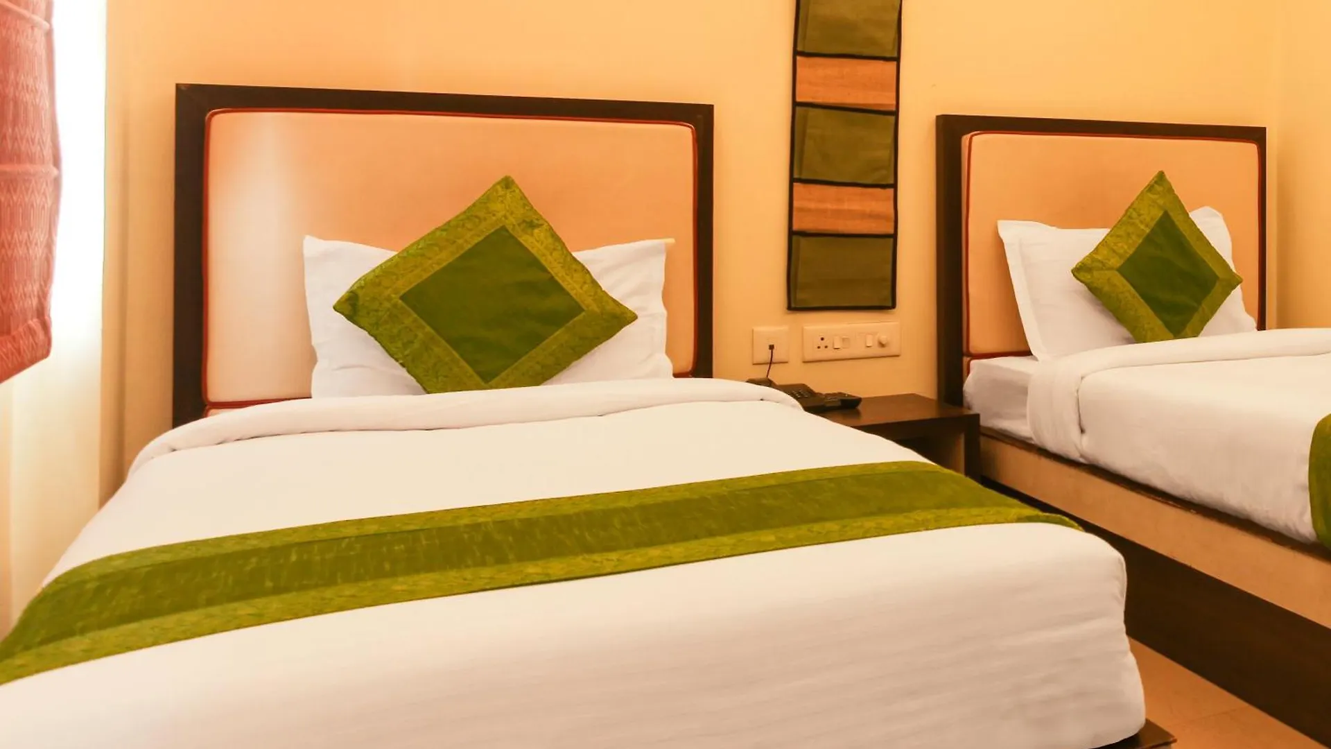 Hotel Janki International 3 Km From Kashi Vishwanath Temple Free Pickup From Railway Station Варанаси 3*,  Индия
